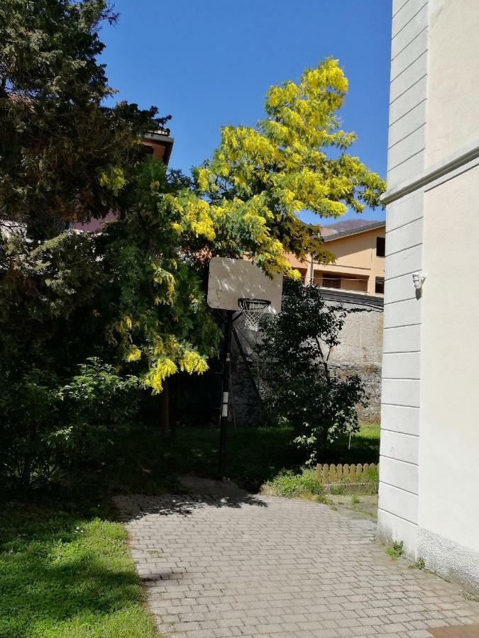 Villa Cardano Maccagno Close To Every Destination Luaran gambar